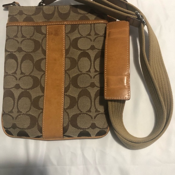 COACH SMALL CANVAS SLING BAG - Picture 9 of 9